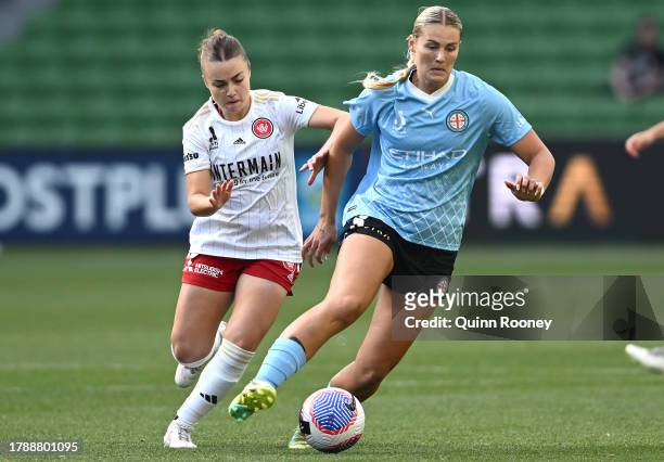 Taylor Otto of Melbourne City controls the ball during the A-League Women round four match between Melbourne City and Western Sydney Wanderers at...