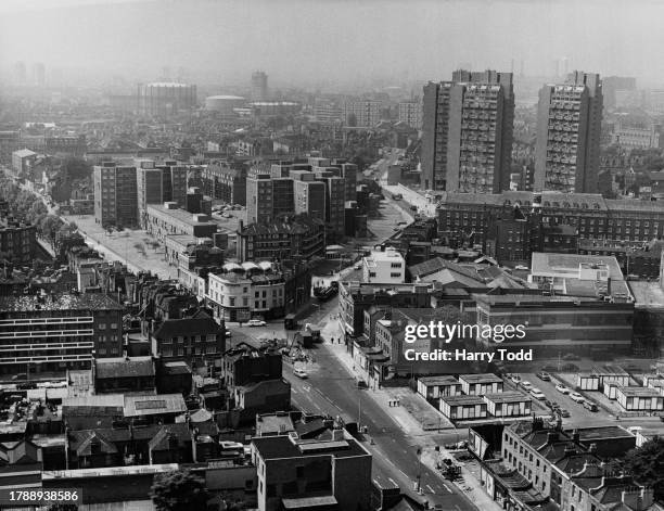 Kennington Kennington Lane Photos and Premium High Res Pictures - Getty Images