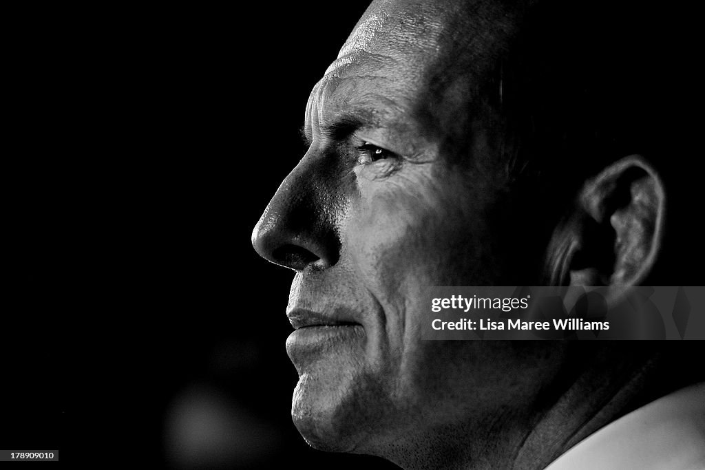 Tony Abbott: Behind The Scenes On The Campaign Trail