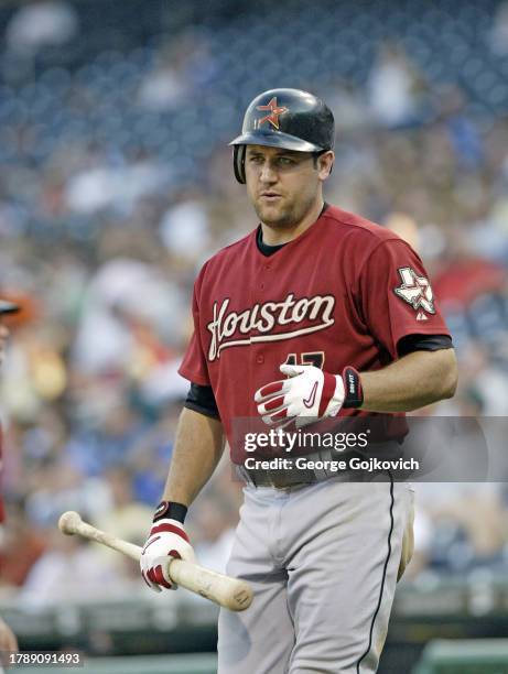 2000 Lance Berkman Houston Astros Game-Used Alternate Jersey - Grey 2000 Lance Berkman Houston Astros Game-Used Alternate Jersey - Grey