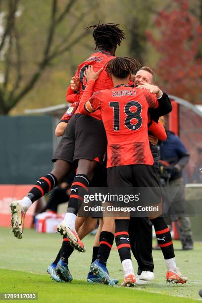 Ignazio Abate Head coach of AC Milan celebrates with his player during the Primavera 1 match between AC Milan U19 and Lecce U19 at Vismara PUMA House...