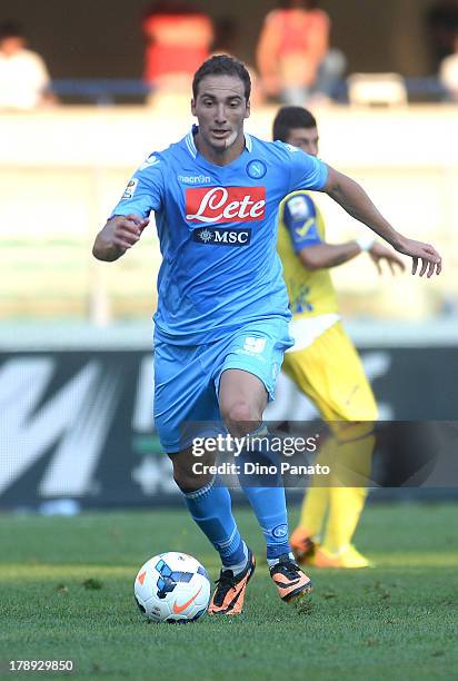 Gonzalo Higuain of SSC Napoli in action during the Serie A match between AC Chievo Verona and SSC Napoli at Stadio Marc'Antonio Bentegodi on August...