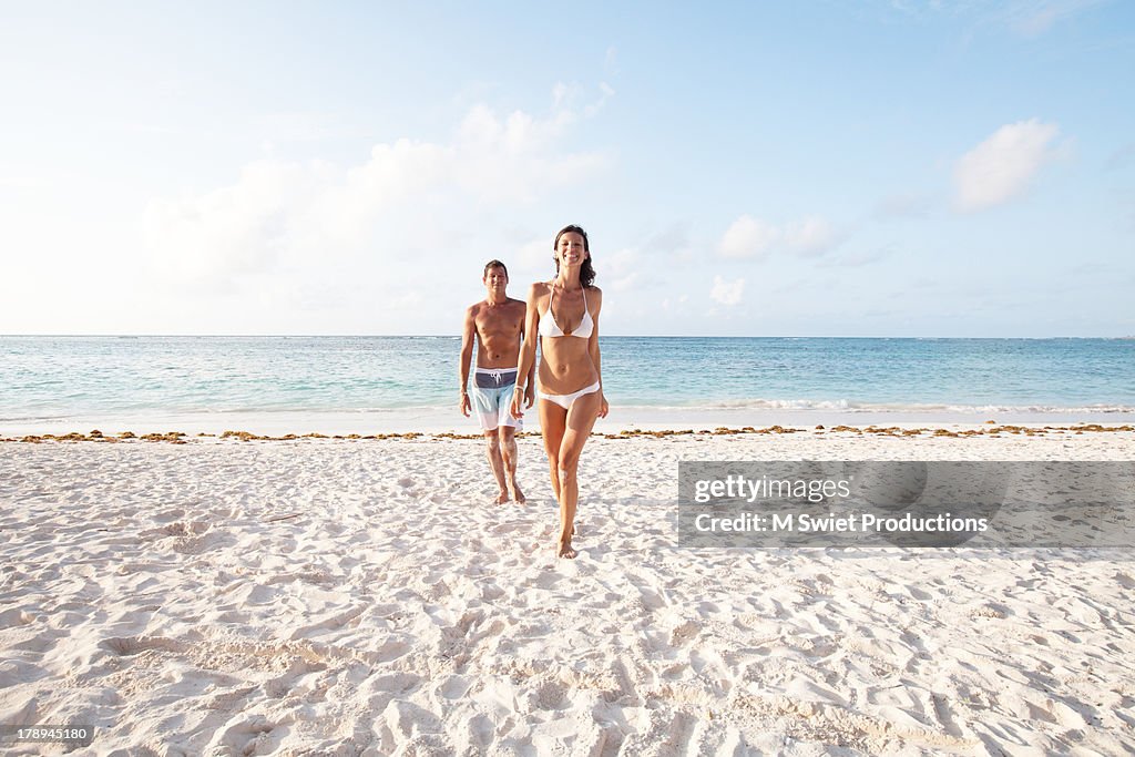 Couple beach hawaii
