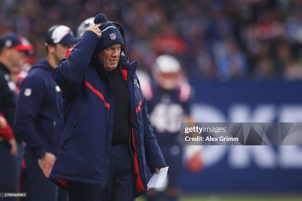 Indianapolis Colts v New England Patriots