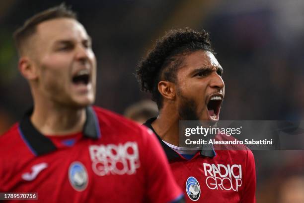 Éderson of Atalanta BC celebrates after scoring the 1-1 goal during the Serie A TIM match between Udinese Calcio and Atalanta BC at Dacia Arena on...