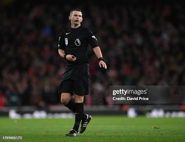 Referee Michael Oliver during the Premier League match between Arsenal FC and Burnley FC at Emirates Stadium on November 11, 2023 in London, England.