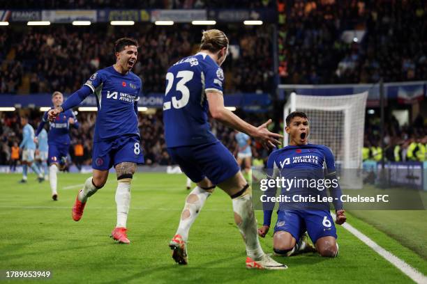 Thiago Silva of Chelsea celebrates after scoring the team's first goal during the Premier League match between Chelsea FC and Manchester City at...