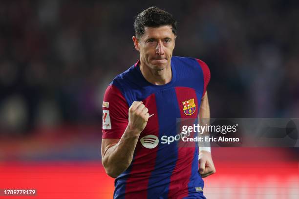 Robert Lewandowski of FC Barcelona celebrates after scoring the team's second goal during the LaLiga EA Sports match between FC Barcelona and...