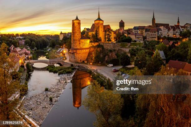 bautzen old town and spree river at sunset (saxony, germany) - east germany stock pictures, royalty-free photos & images
