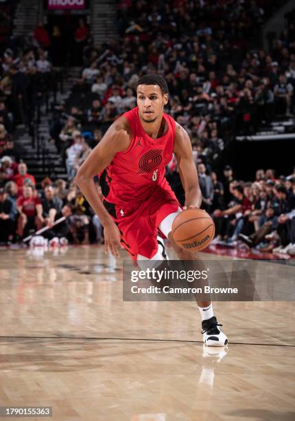 Kris Murray of the Portland Trail Blazers drives to the basket during the game against the Cleveland Cavaliers on November 15, 2023 at the Moda...