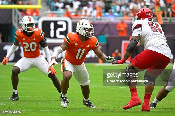 Miami linebacker Corey Flagg, Jr. Watches as the play develops in the second quarter as the Miami Hurricanes faced the Louisville Cardinals on...