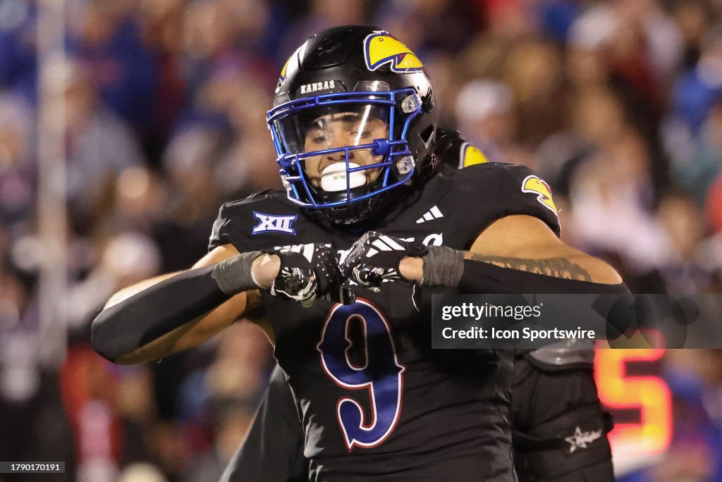 COLLEGE FOOTBALL: NOV 18 Kansas State at Kansas