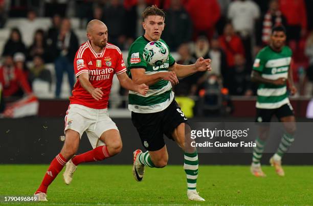 Viktor Gyokeres of Sporting CP with Fredrik Aursnes of SL Benfica in action during the Liga Portugal Betclic match between SL Benfica and Sporting CP...