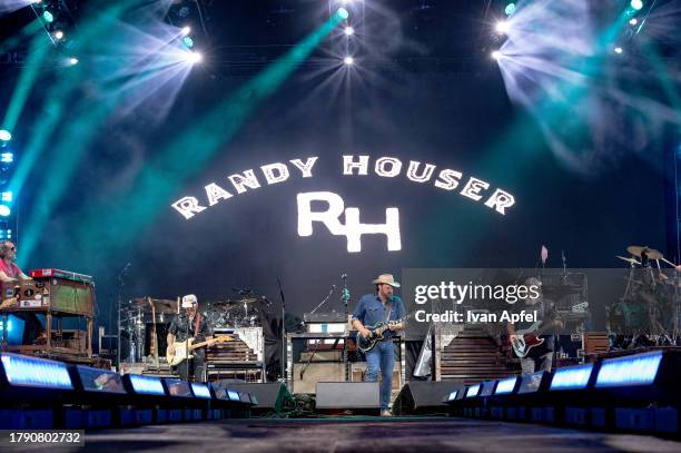 Randy Houser performs during the 2023 Country Bay Music Festival at the Miami Marine Stadium on November 12, 2023 in Key Biscayne, Florida.