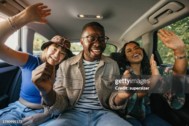 questa è la nostra cosa - trasporto collettivo foto e immagini stock
