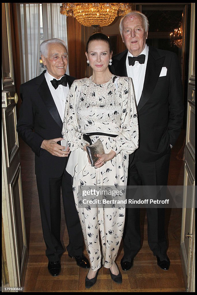 Madame Philippe Cornet Epinat in between Hubert De Givenchy and