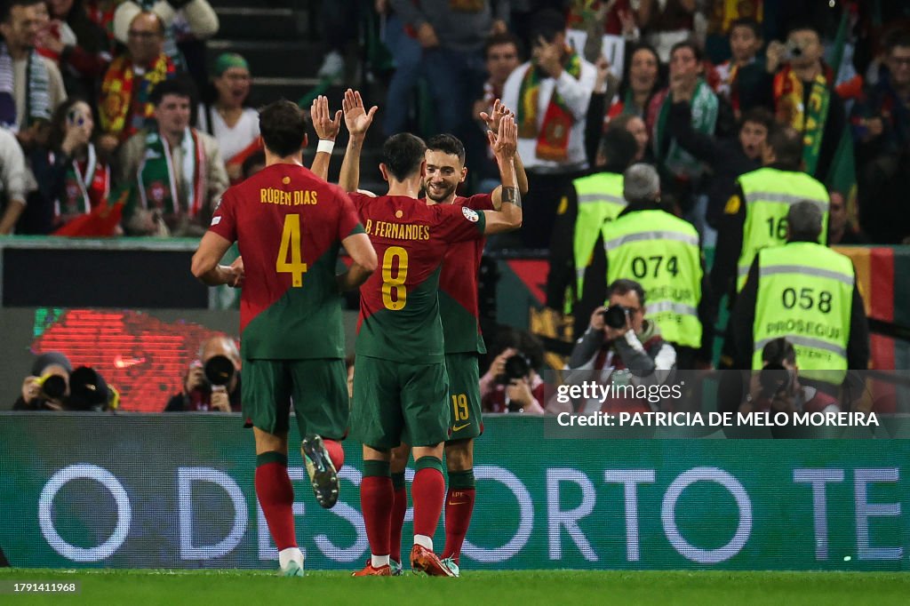 FBL-EURO-2024-QUALIFIER-POR-ISL
