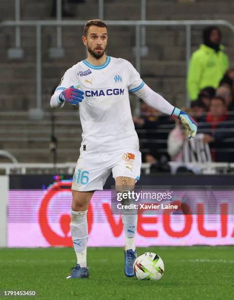 Pau Lopez of Marseille in action during the Ligue 1 Uber Eats match between RC Lens and Olympique de Marseille at Stade Bollaert-Delelis on November...