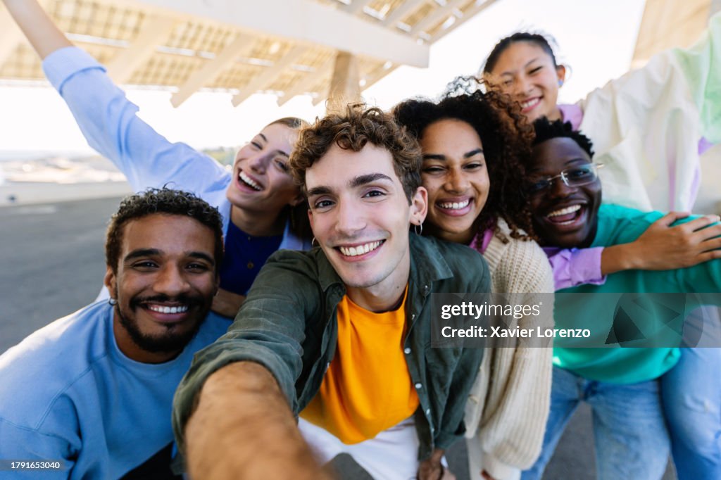 Community Having Fun Multiracial Young Group Of Trendy People Having Fun Together At City ...