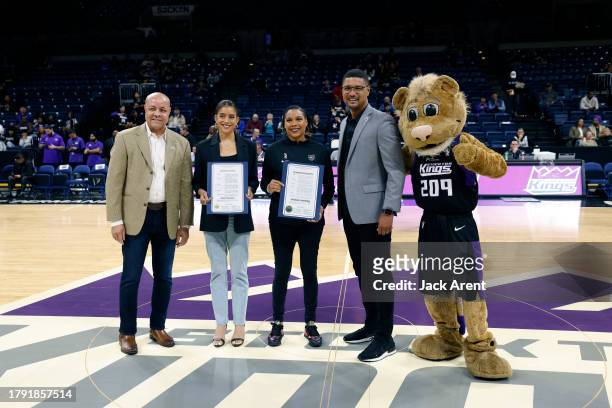 Stockton Mayor Kevin Lincoln and City Manager Harry Black presents Head Coach Lindsey Harding and Stockton GM Anjali Ranadive with the Letter of...
