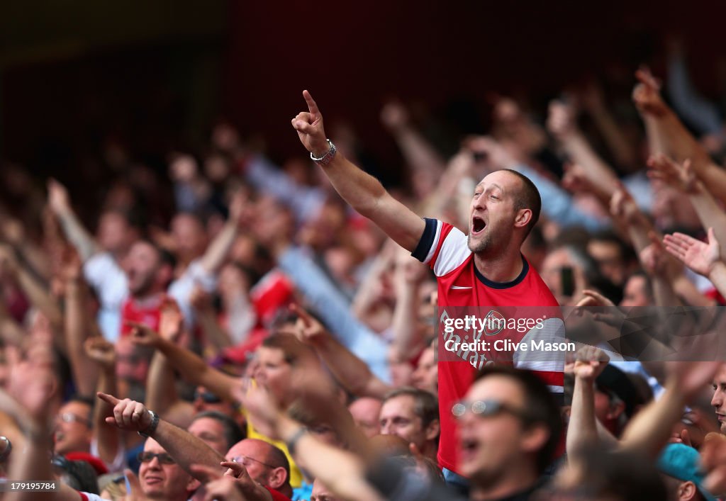 Arsenal v Tottenham Hotspur - Premier League