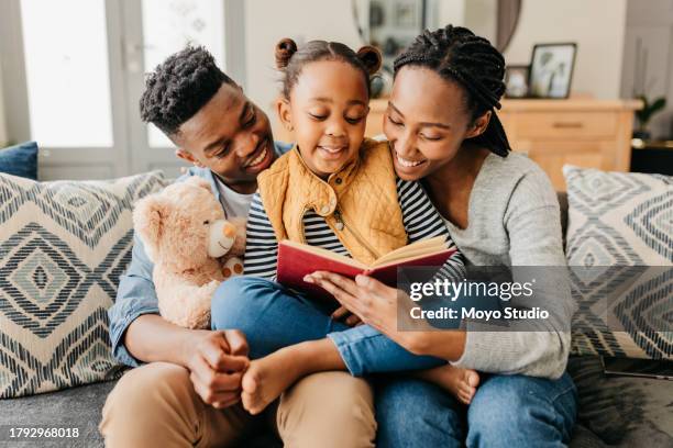 Parents Reading 162,727 Children Reading Stock Photos, High-Res Pictures, and Images ...