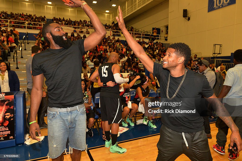 Neuro Drinks At LudaDay Weekend Celebrity Basketball Game