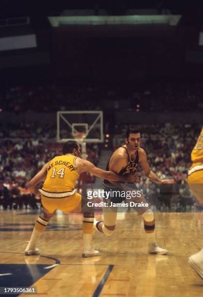 Jerry Lucas of the San Francisco Warriors in action during a game against the Seattle SuperSonics at the Seattle Center Coliseum on November 27, 1970...