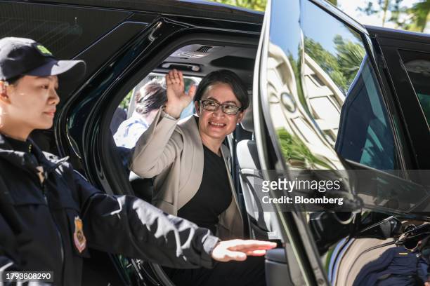 Hsiao Bi-khim, Taiwan's former representative to the US, arrives to register her candidacy for vice president at the Central Election Commission...