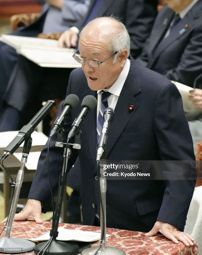 Japanese finance minister at parliament