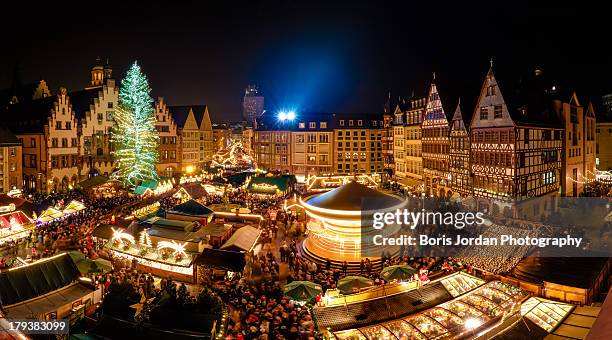 christmas market, frankfurt am main - germany christmas stock pictures, royalty-free photos & images