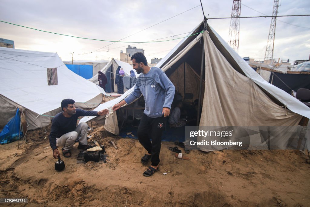 Displaced Palestinians at UNRWA Camp in Khan Younis