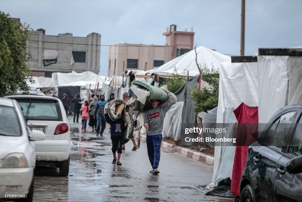 Displaced Palestinians at UNRWA Camp in Khan Younis