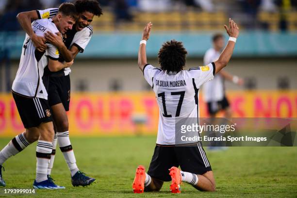 Eric Da Silva Moreira of Germany celebrates with his teammates after winning USA during FIFA U-17 World Cup Round of 16 match between Germany and USA...