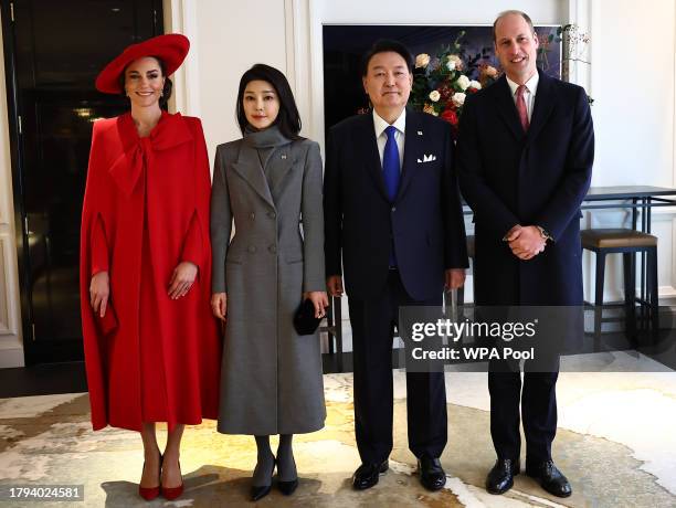 Prince William, Prince of Wales and Catherine, Princess of Wales pose for a photograph with South Korea's President Yoon Suk Yeol and his wife Kim...