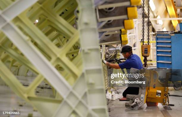 Wing Manufacturing Process 68 Wide Body Aircraft Wing Manufacturing At Airbus Sas Stock Photos ...