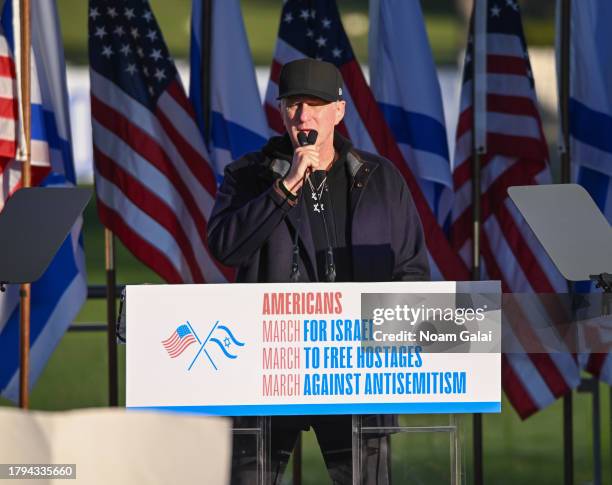 Michael Rapaport speaks during 'March For Israel' at the National Mall on November 14, 2023 in Washington, DC. The large pro-Israel gathering comes...