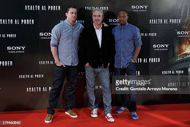 Actor Channing Tatum, director Roland Emmerich and actor Jaime Foxx attend 'Asalto al Poder' Madrid Photocall at Fundacion Caja Madrid on September...