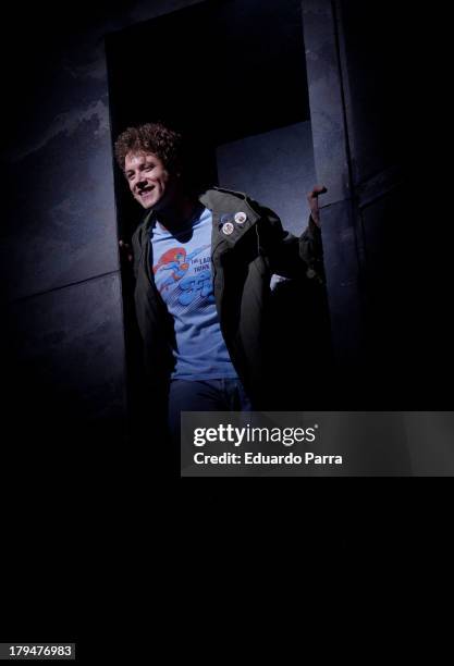 Daniel Diges dances during rehearsals for the press during the presentation of the musical 'Hoy no me puedo levantar' at Coliseum theatre on...