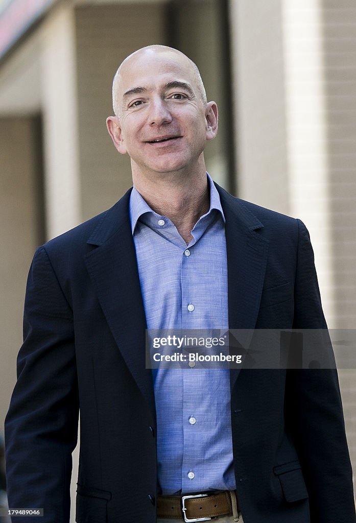 New Washington Post Owner Jeff Bezos Addresses Newsroom