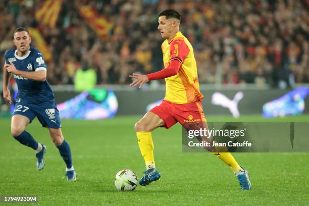 Florian Sotoca of Lens in action during the Ligue 1 Uber Eats match between RC Lens and Olympique de Marseille at Stade Bollaert-Delelis on November...