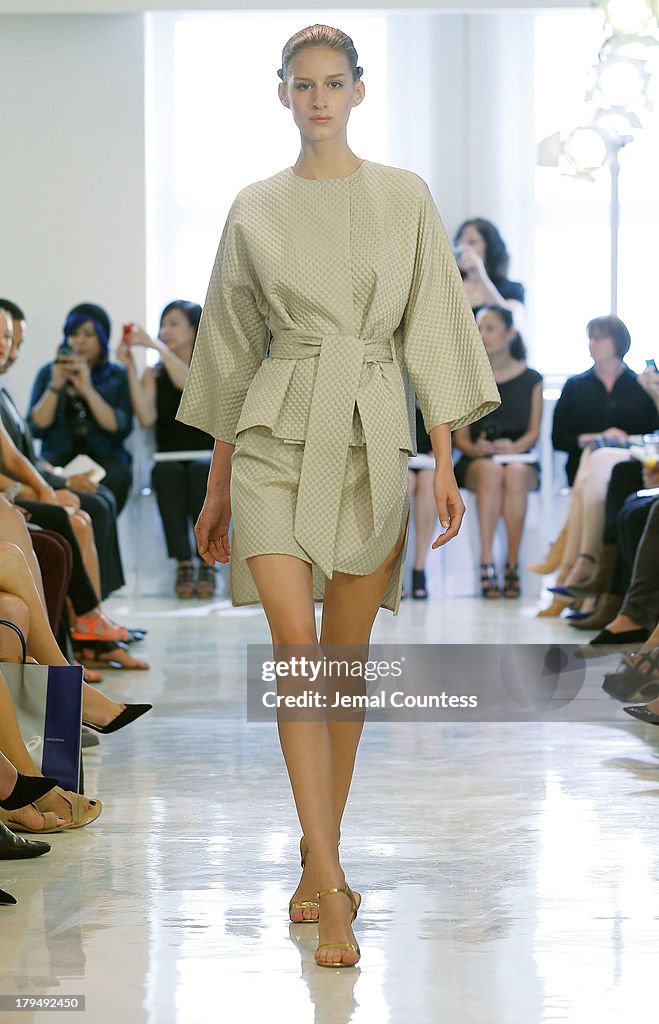 Josie Natori - Runway - Mercedes-Benz Fashion Week Spring 2014