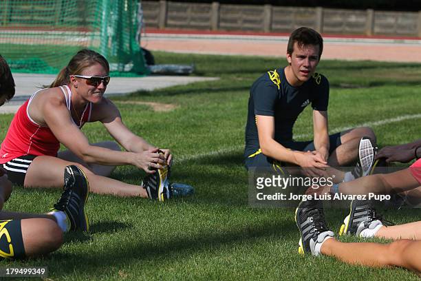 Australian athlete Sally Pearson warms up during the Adidas Kids Clinic of the IAAF Diamond League Memorial Van Damme meeting at the "De Drie...