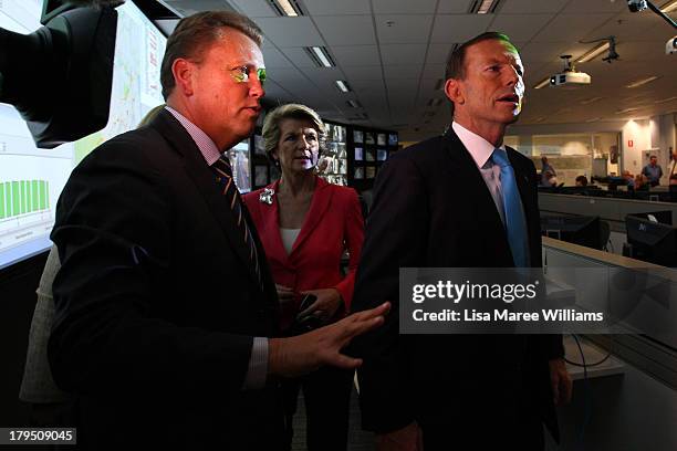 Scott Emerson MP, Julie Bishop and Australian Opposition Leader, Tony Abbott tour Brisbane Metroplitan Transport Management Centre on September 5,...