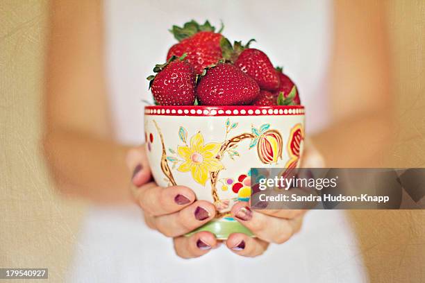 strawberries - fruit bowl stock pictures, royalty-free photos & images