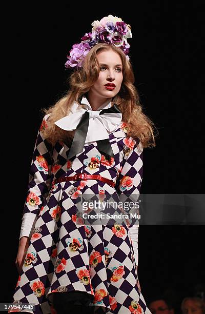 Model showcases designs by Annah Stretton on the runway during New Zealand Fashion Week at the Viaduct Events Centre on September 5, 2013 in...