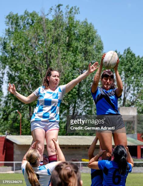 rugby femenino - argentina 7s stock pictures, royalty-free photos & images