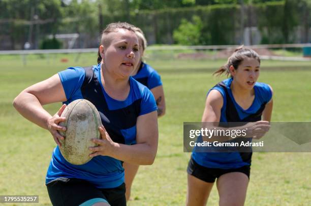 rugby femenino - argentina 7s stock pictures, royalty-free photos & images