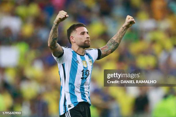 Argentina's defender Nicolas Otamendi celebrates their victory at the end of the 2026 FIFA World Cup South American qualification football match...