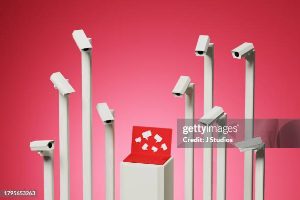 network security concept - spyware fotografías e imágenes de stock